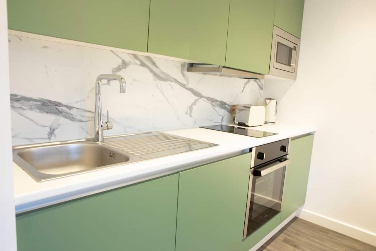 Bells Court Studios - Sheffield City Centre, Opulent Living Serviced Accommodation מראה חיצוני תמונה