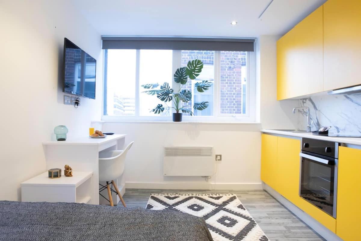 Bells Court Studios - Sheffield City Centre, Opulent Living Serviced Accommodation מראה חיצוני תמונה